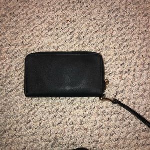 Michael Kors Purse & Wallet